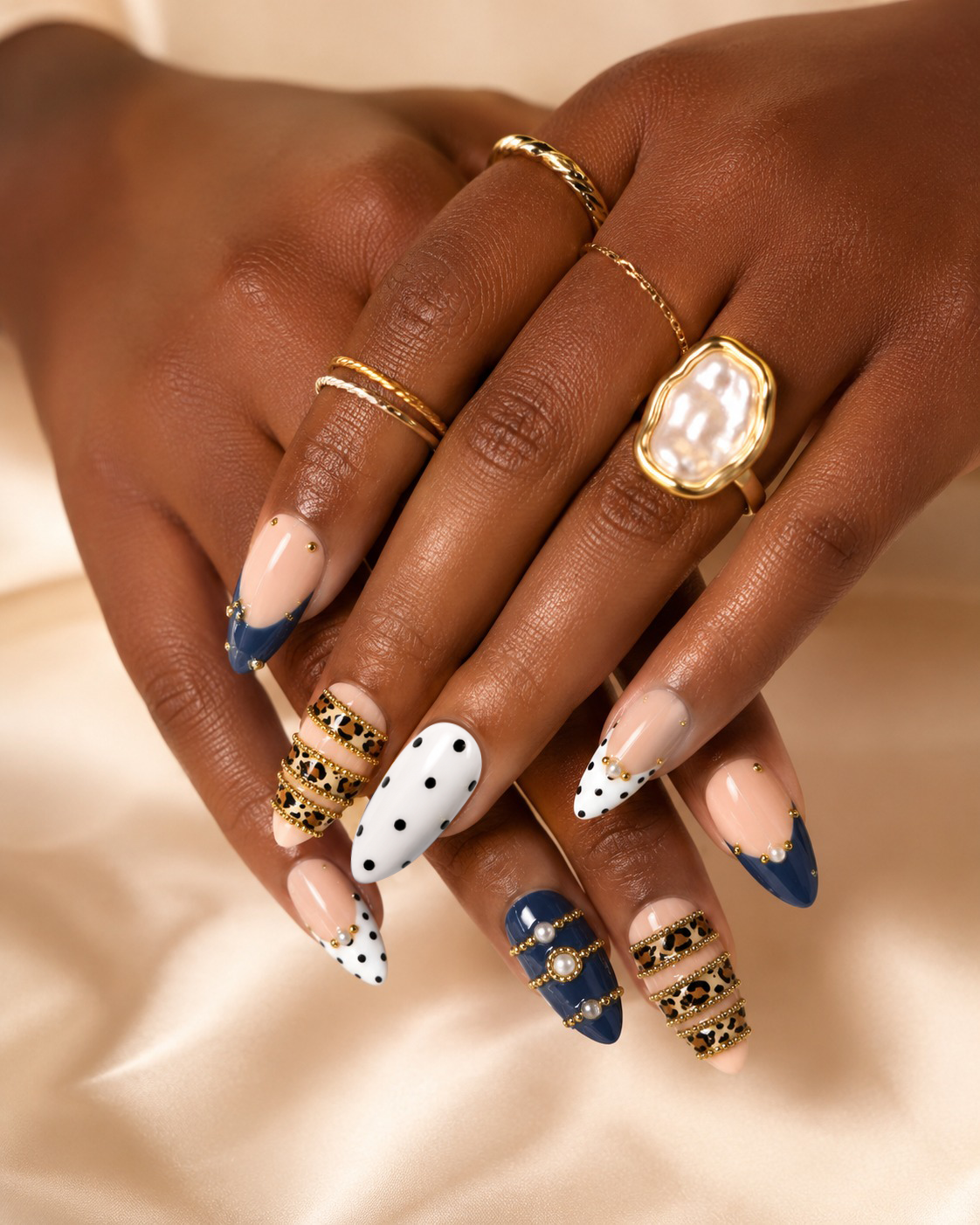 Safari Heiress Luxe Minimal Press On Nails