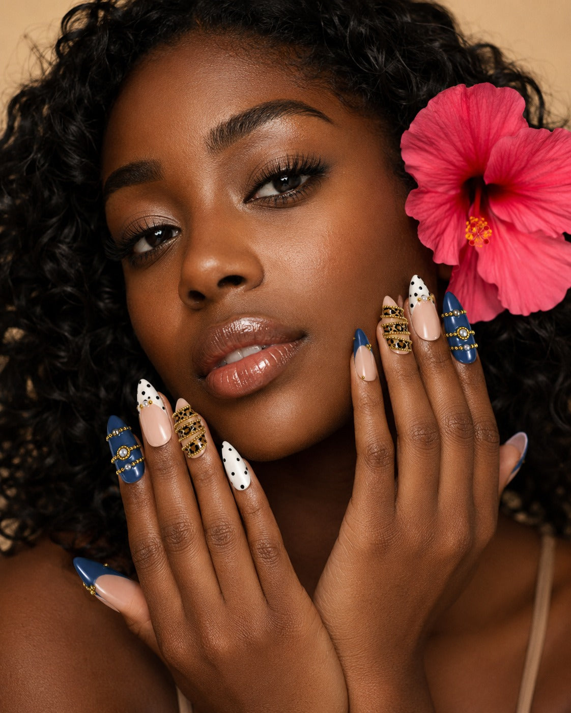 Safari Heiress Luxe Minimal Press On Nails